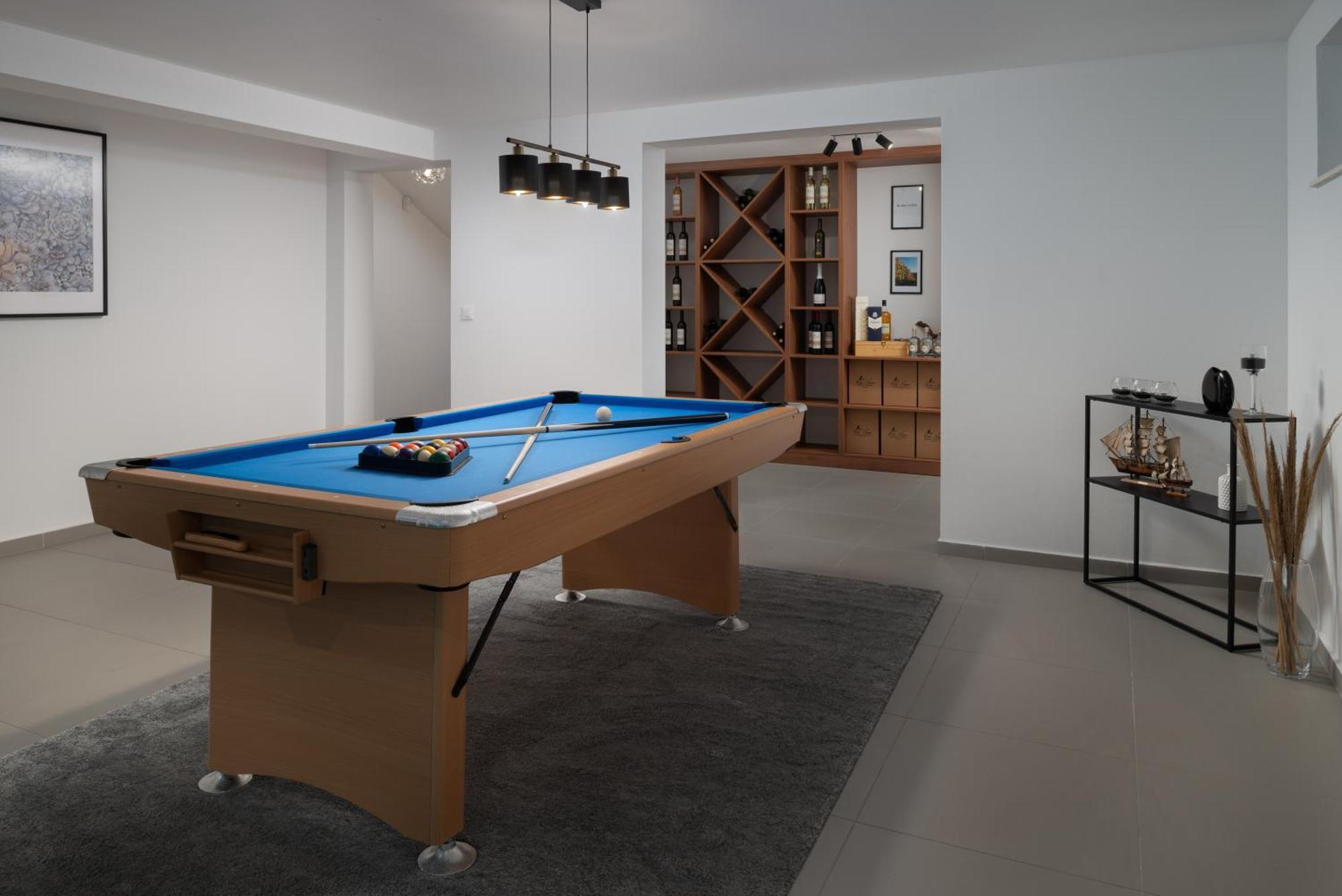 Villa Roca With Heated Pool And Sauna Привлака Экстерьер фото